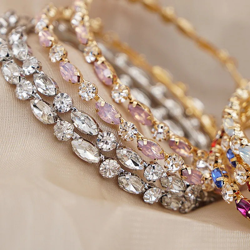 Big Circle rhinestone earrings: Fashionably Classic with an Exaggerated Design! Wholesale Accessory - Montreal Local Stock