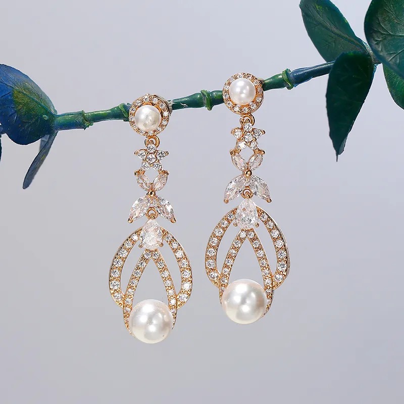 Vintage-inspired CZ dangle earrings: A Must-Have Wholesale Accessory - Montreal Local Stock